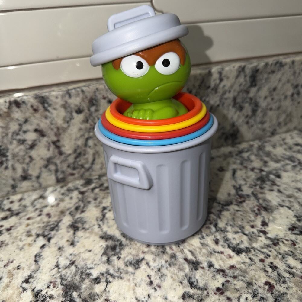OSCAR the GROUCH ReMoveable Head Can Sesame Street Work Shop 6 Pc Counting Cups